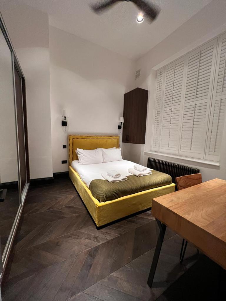 Апартаменты Earl's Court Luxe